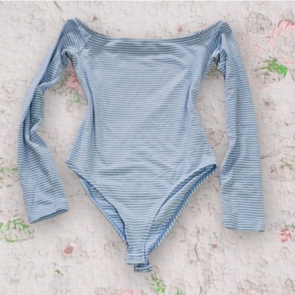 FOREVER 21 Contemporary Off Shoulder Bodysuit- long sleeve- striped- Rare - Picture 1 of 6